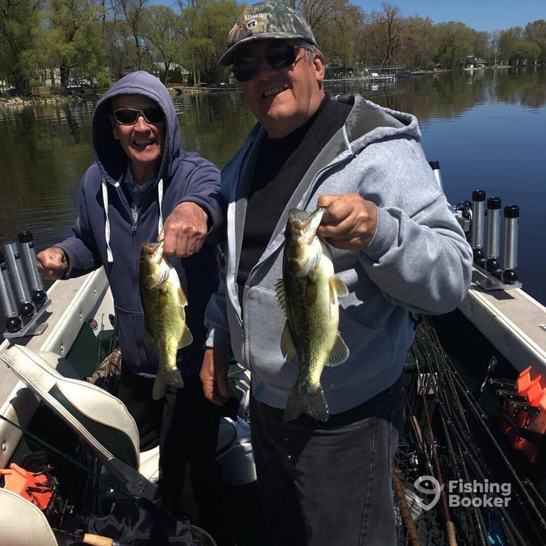 Oak Creek Report Photo 0