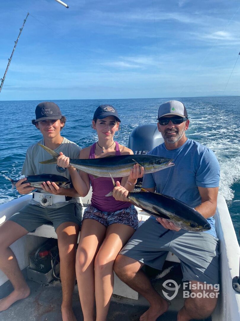 Tamarindo Report Photo 0