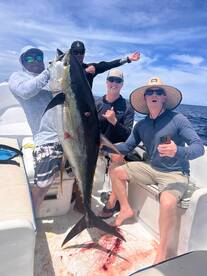 A monster tuna with this guys 