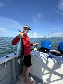  Out standing   Fishing  in puerto valla