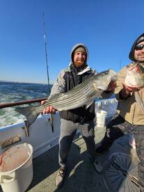 7:00 am to 2:30 pm - Jigging trip