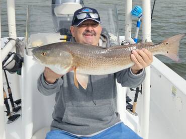 Excellent Redfish and Sheepshead fishing