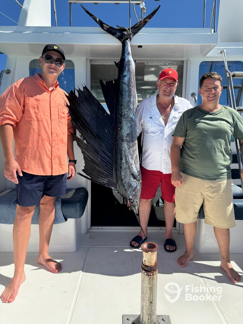 Le Morne Report Photo 0