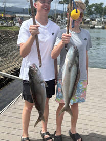 bottom fishing is fun .