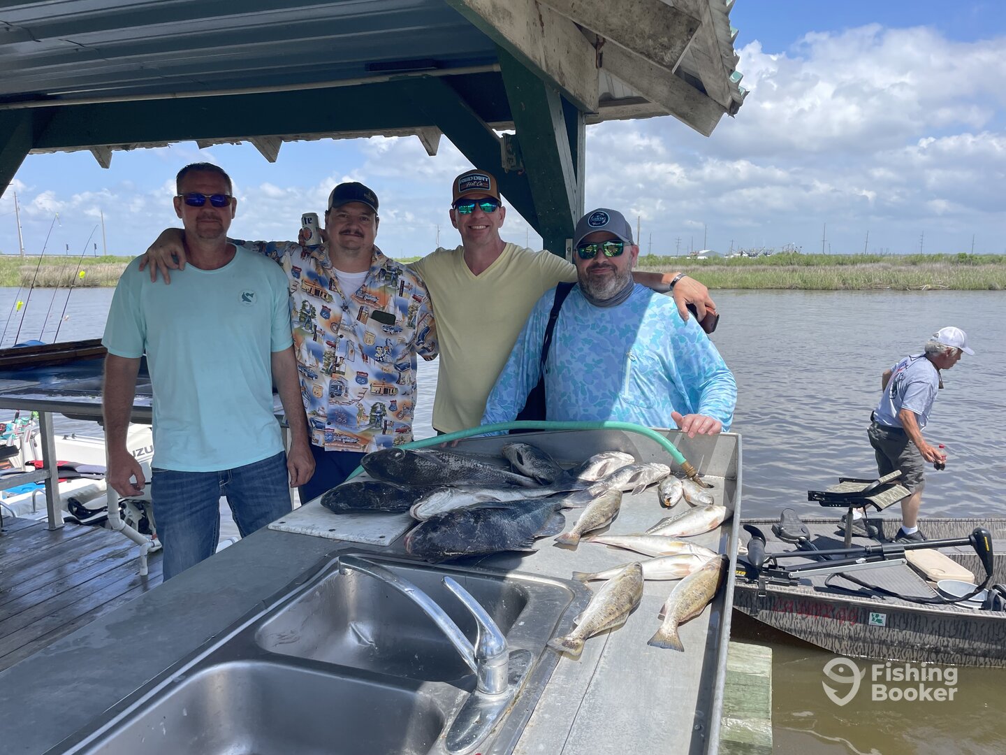 Mr Billy and his crew caught  a mess this am !! 