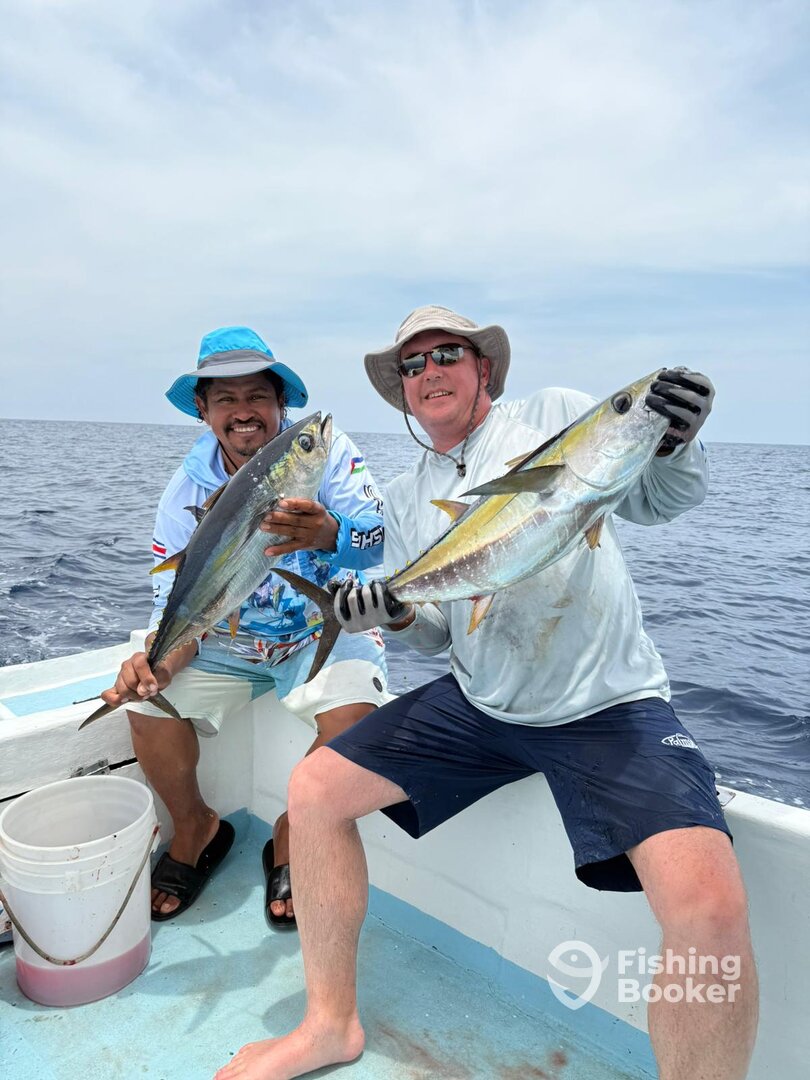 Playa Hermosa Report Photo 0