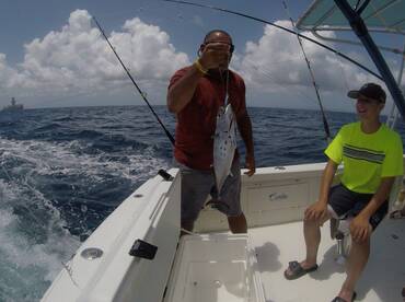 Velasquez family in Aruba Deep Sea Fishi