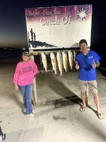 Catching Red Drum ,in Rockport Texas