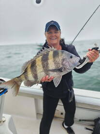 The first mate and captain bait tour hook everytime! 