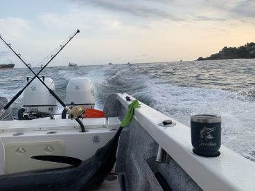 Some pics with Tiger Crew