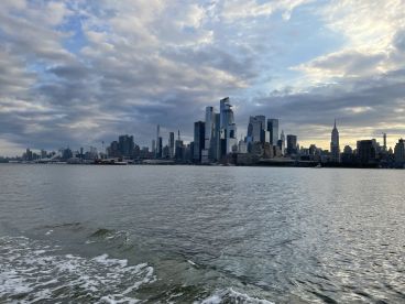 Great Crew, Unforgettable Sights