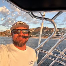 Striped World Charters profile photo