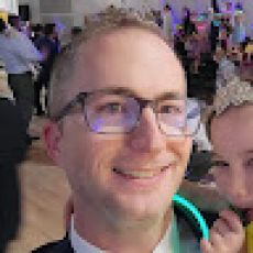 Hook'in Hogs Fishing Charter  DEFIANCE GOL