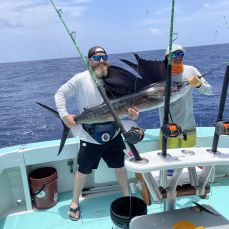 Keen M International – “Andrea M”